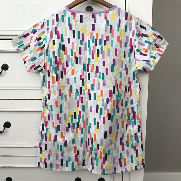 Scrub Works Mock Wrap Scrub Top. - Picture 2 of 4